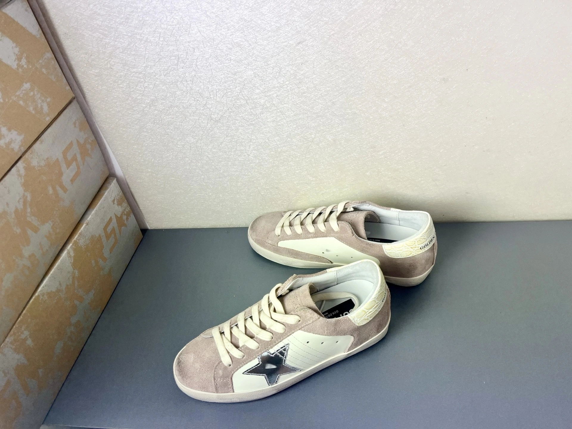 OOBB-- 6642 GWF00103.F005370.11709 Deluxe Brand Super-Star cowhide item:F-X018B0206B
